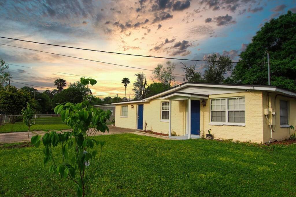 Spacious Family-Sized Home In Central Location Jacksonville Exteriör bild